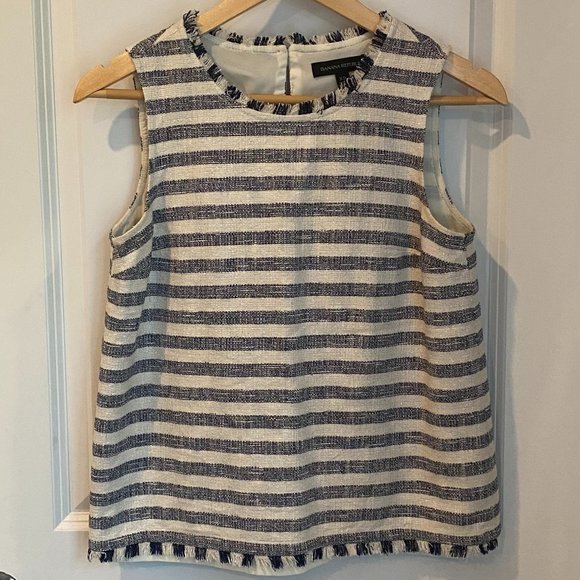 - Banana Republic Tweed Blue & White Striped Top XS - Picture 2 of 7